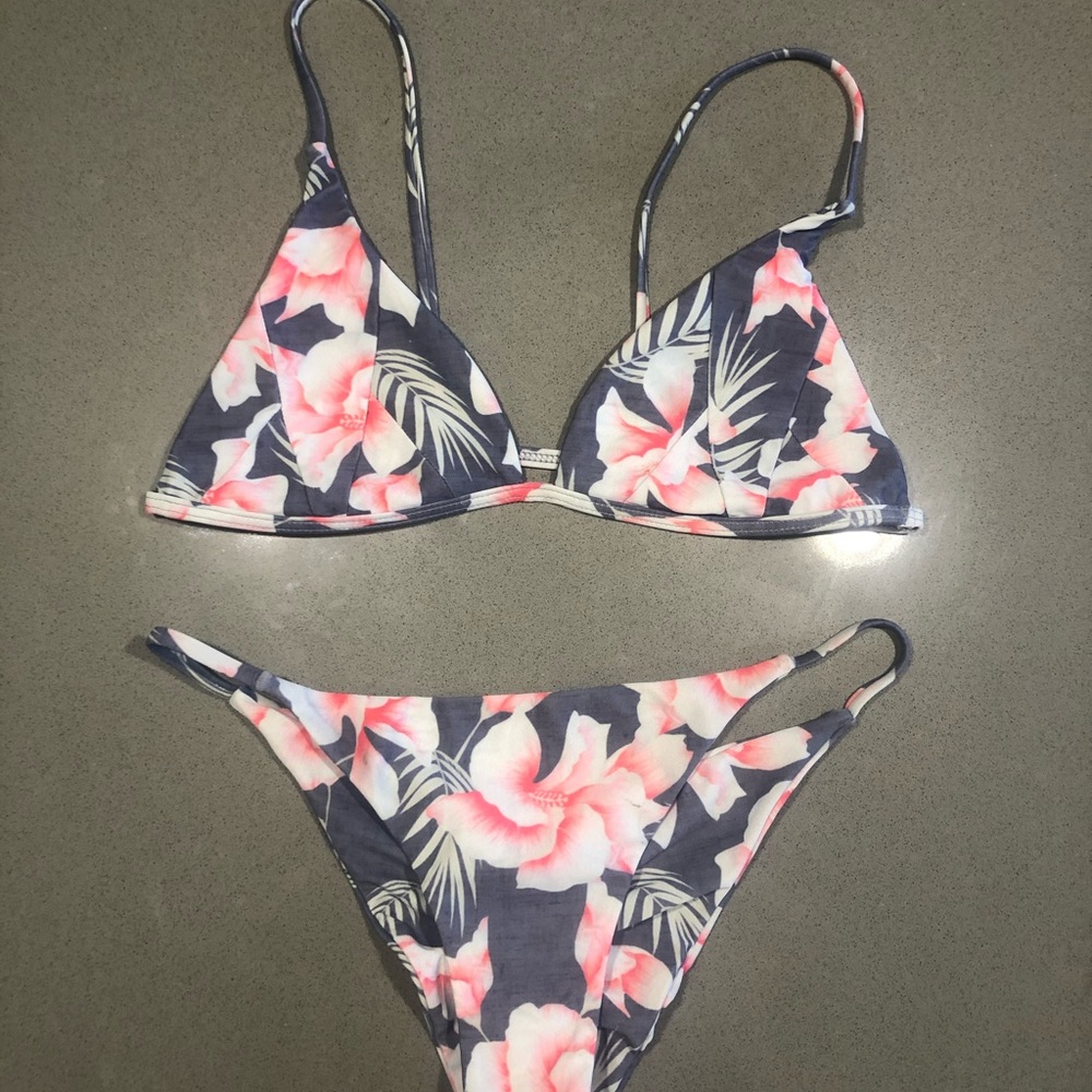 Stone Fox Flor Gitano Set